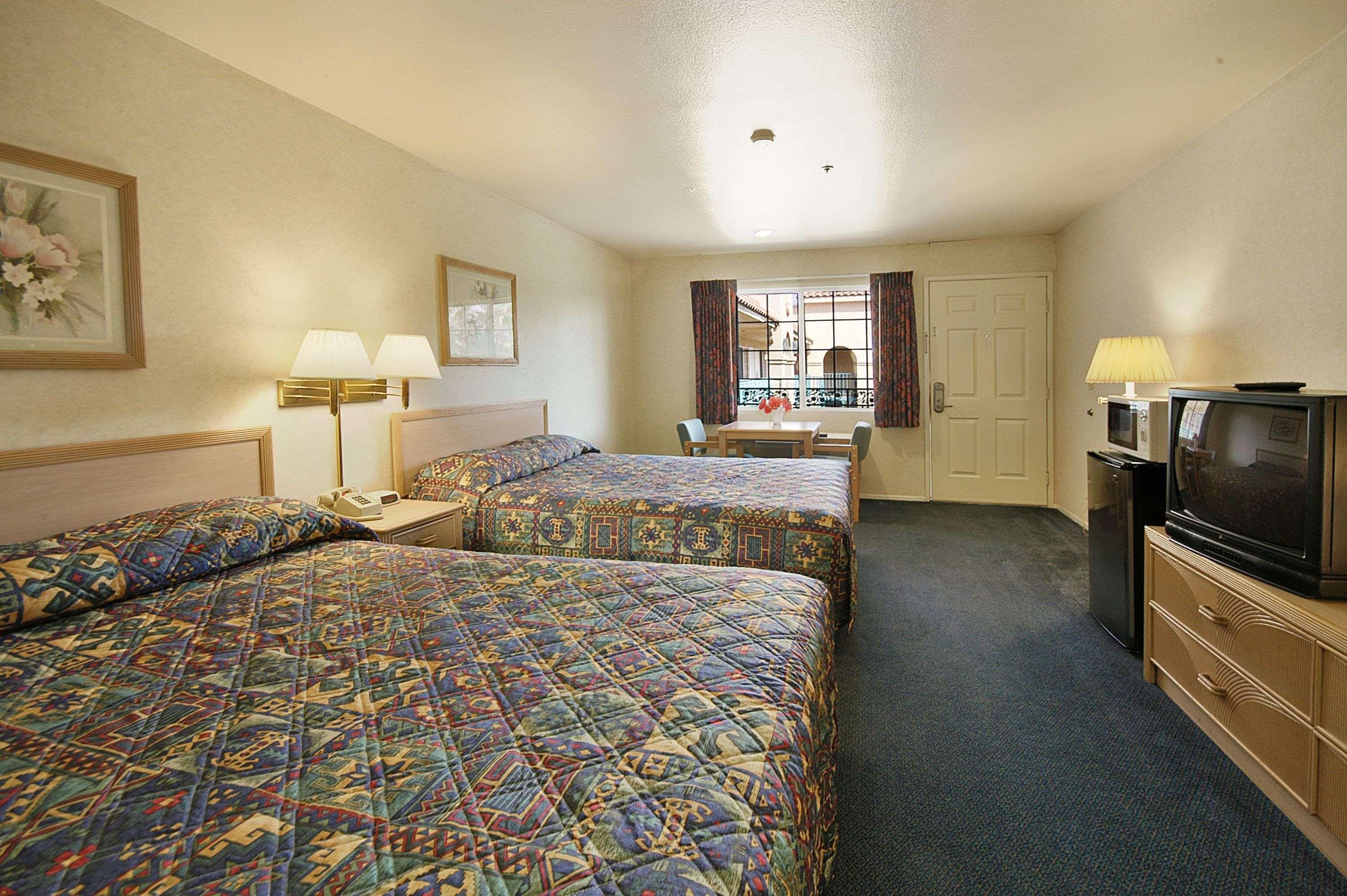 Days Inn By Wyndham Riverside Tyler Mall Camera foto
